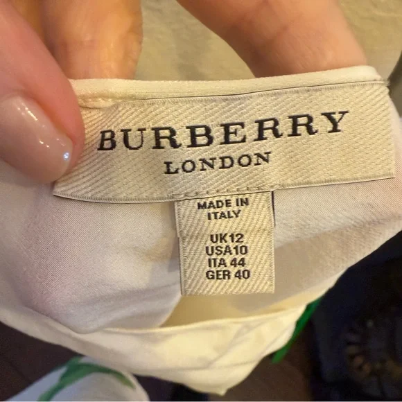 Burberry Women’s Silk Cream Camisole Top sz 10 - Picture 5 of 8